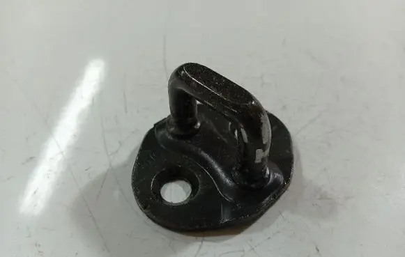 KIA Sportage Rear door lock loop/hook striker 