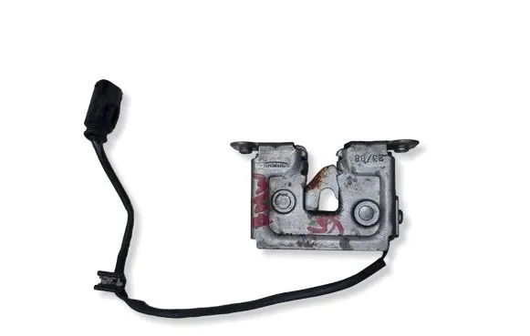 BMW X5 E70 Engine bonnet/hood lock/catch 7178753