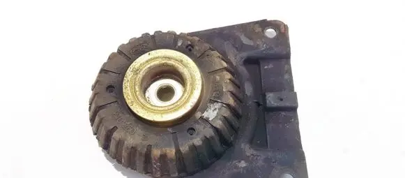 Ford Mondeo Mk III Coil spring mount 1s7118198ag 1s71-18198-ag