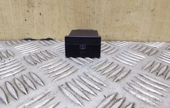 Volkswagen Transporter - Caravelle T4 Windscreen/window heater switch 703959621