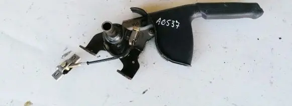 Handbrake/parking brake lever assembly