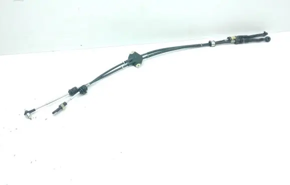 Mazda CX-30 Gear shift cable linkage