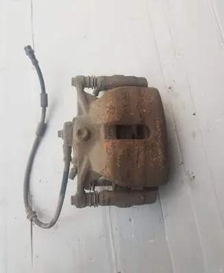 Volkswagen PASSAT B8 Front brake caliper