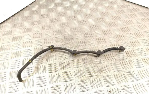 Audi A3 S3 8V Fuel return line/hose 