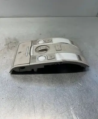 Audi A6 S6 C6 4F Front seat light 18550356