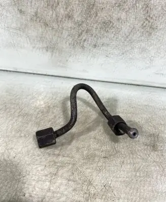 Audi A4 S4 B7 8E 8H Fuel injector supply line/pipe 