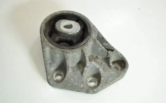 Audi A6 S6 C6 4F Rear differential mounting bracket 8E0599125