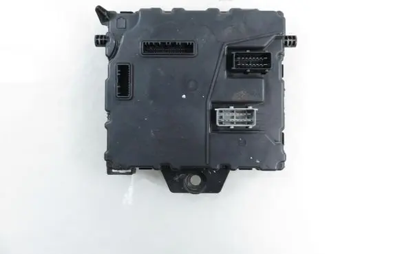 Opel Movano B Comfort/convenience module 284B10516R