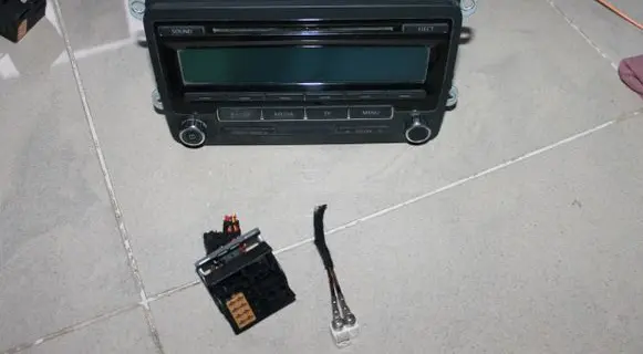 Seat Altea XL Sound system wiring loom 3B7035444A RCD310