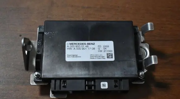 Mercedes-Benz GLE W167 Trunk lid opening control unit A00090001465555