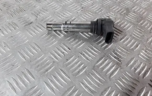 Volkswagen Bora High voltage ignition coil 0040102030 ZSE030