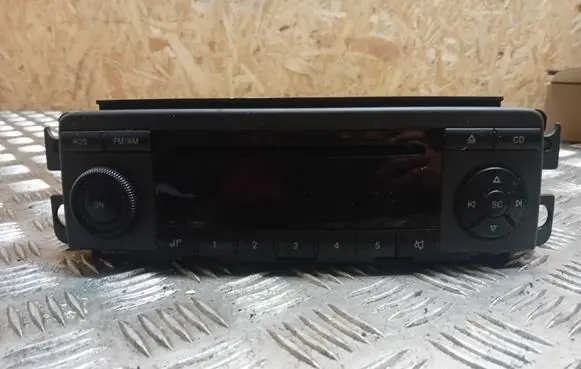 Smart ForFour I Radio/CD/DVD/GPS head unit A4548200379 6085AJ065107455