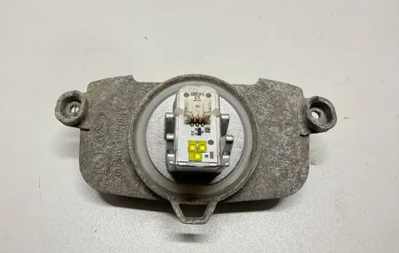 BMW 3 F30 F35 F31 LED ballast control module 7311243 7398766