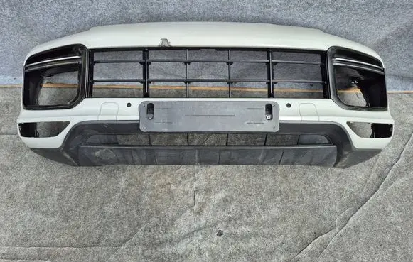 Porsche Cayenne (9Y0 9Y3) Front bumper 9Y0807221A