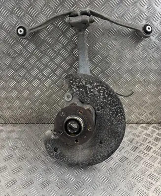 Audi A6 S6 C7 4G Front wheel hub spindle knuckle 4G0407242C
