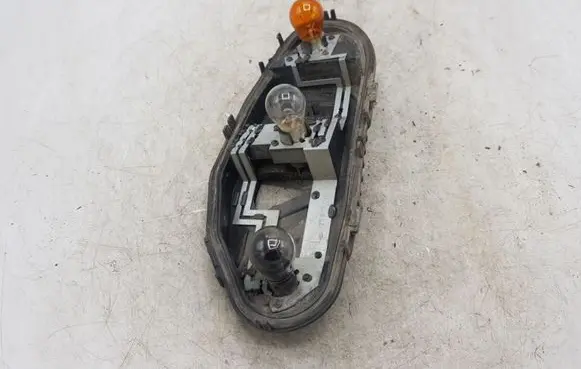 Tail light part