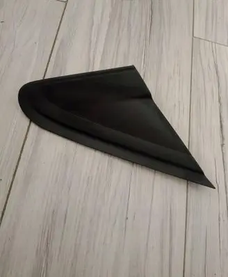 Peugeot 208 I Front arch trim 9673280280