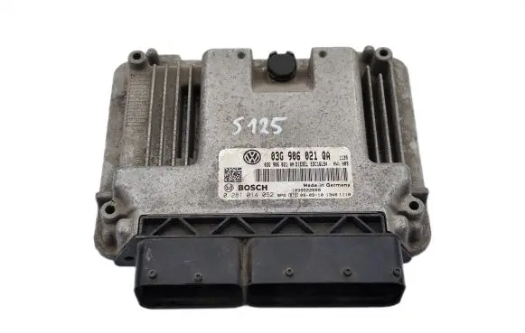 Volkswagen Golf V Engine control unit/module 03G906021QA 03G906021AN 0281014052