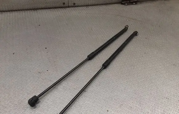 Opel Corsa D Tailgate/trunk strut/damper 13182537