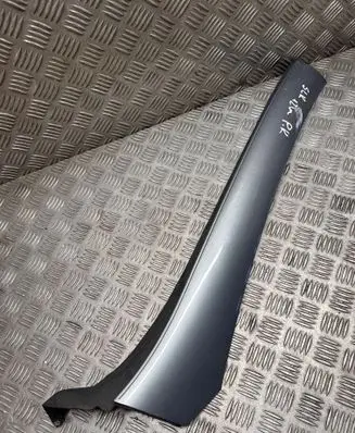Mercedes-Benz SLK R172 Windshield trim A1726900387 93399E