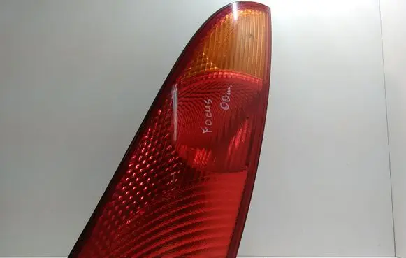 Ford Focus Rear/tail lights XS4X13404AE