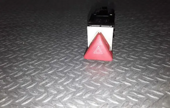 Volkswagen PASSAT B6 Hazard light switch 3C0953509