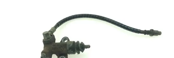 Subaru Legacy Clutch slave cylinder 