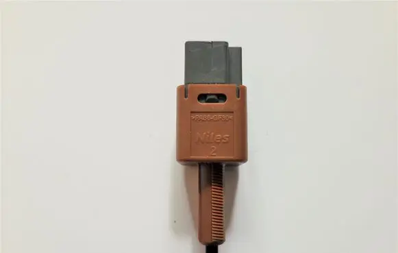 Nissan Leaf I (ZE0) Brake pedal sensor switch 253203NA0A 253203NA1B