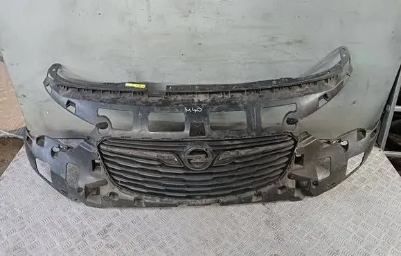 Opel Combo E Front grill 9816859580