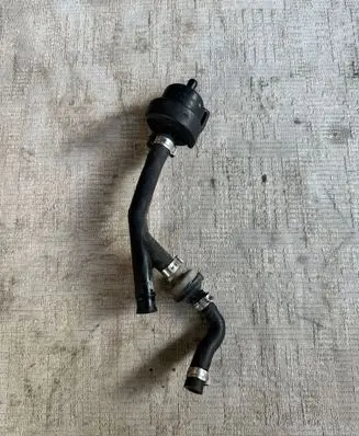 Volkswagen PASSAT B5 Valve vacuum 42115906 058133458