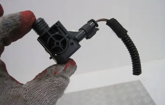 Peugeot Partner III Exhaust gas pressure sensor 9824451880