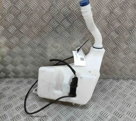 Iveco Daily 6th gen Windshield washer fluid reservoir/tank 5801565973