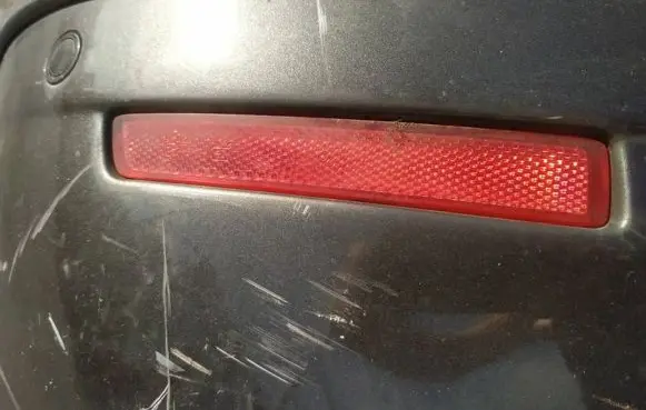 Rear tail light reflector