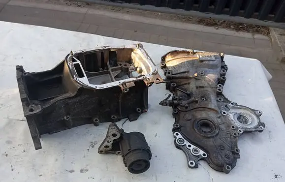 Toyota Auris E180 Oil sump 1014027
