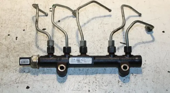 Ford Focus Fuel main line pipe 9685297580 9670076780