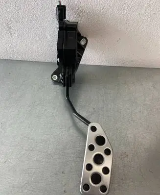 Subaru Outback (BT) Accelerator throttle pedal 36010AL061 03H22E00018 1988001111