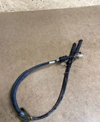 Volvo S40, V40 Gear shift cable linkage 30614219