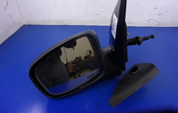 Hyundai i10 Front door electric wing mirror