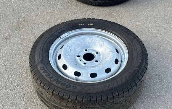 Renault Trafic III (X82) R16 spare wheel 