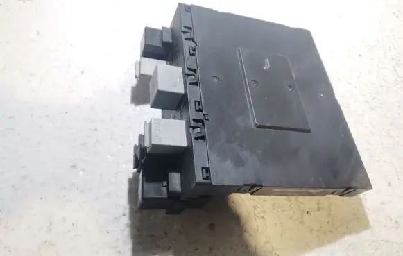 Volkswagen PASSAT B6 Comfort/convenience module 3C0937049AJ