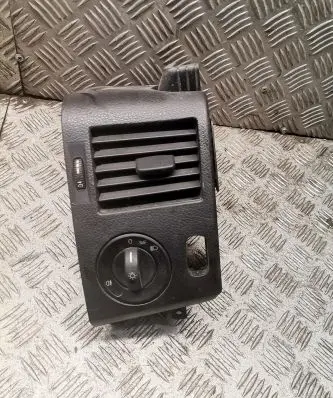 Mercedes-Benz Sprinter W901 W902 W903 W904 Dashboard side air vent grill/cover trim a9068300754