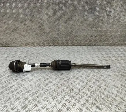 BMW X3 G01 Front driveshaft 8643184