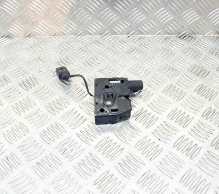 Audi A1 Engine bonnet/hood lock/catch 8X0823509B