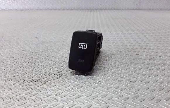 Hyundai Tucson LM Windscreen/window heater switch 937102E001