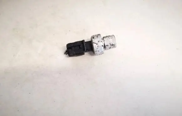Chevrolet Captiva Air conditioning (A/C) pressure sensor 