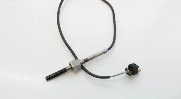 Volkswagen Caddy Oil temperature sensor A0009053905