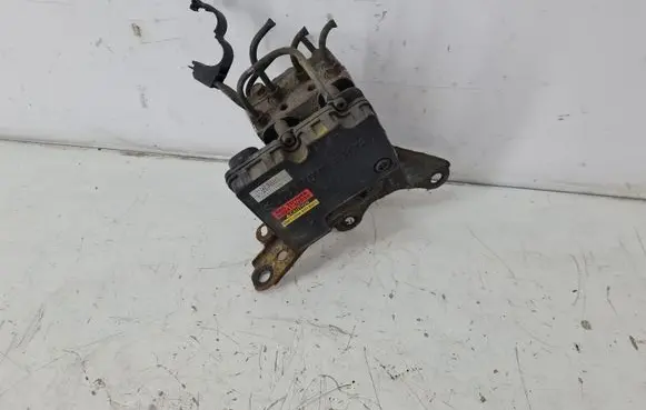 Toyota Yaris ABS Pump TY2WD8Z141 10058Z143107C