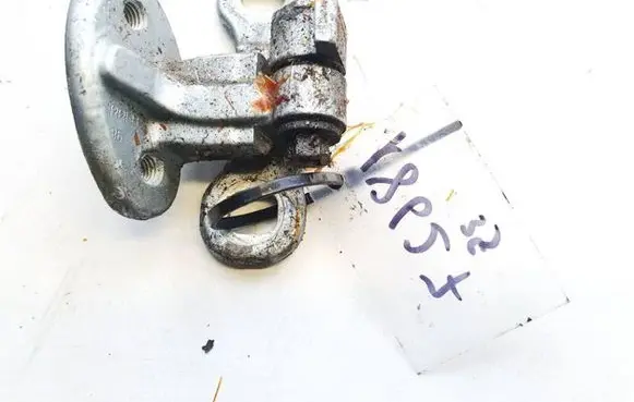 Volvo V50 Rear door lower hinge 30715358