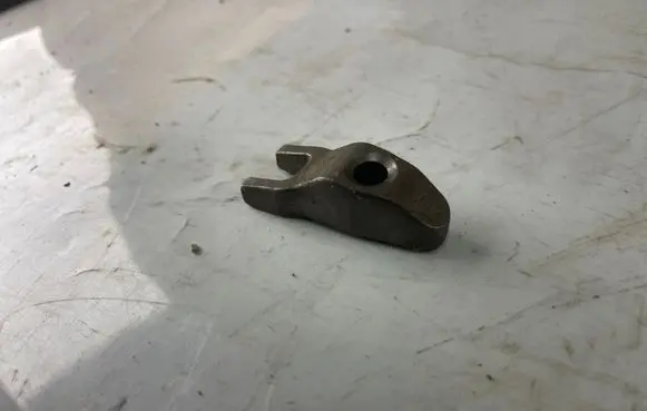 Hyundai Getz Fuel Injector clamp holder