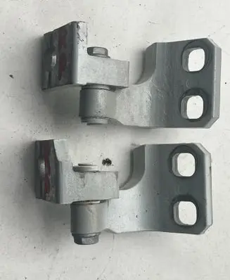 Jeep Renegade Front door hinge set 